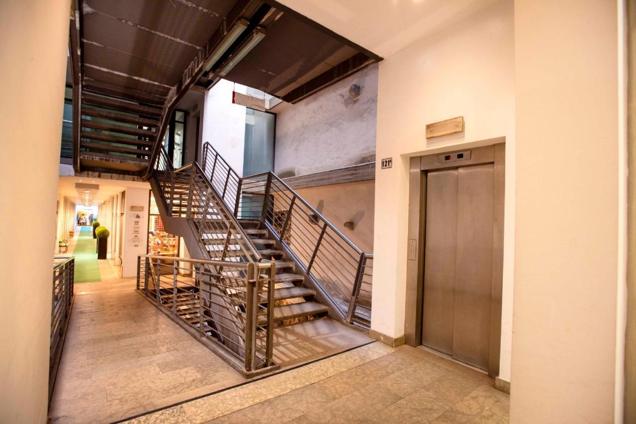 Portico Ventizerodue Apartamento Merano Exterior foto